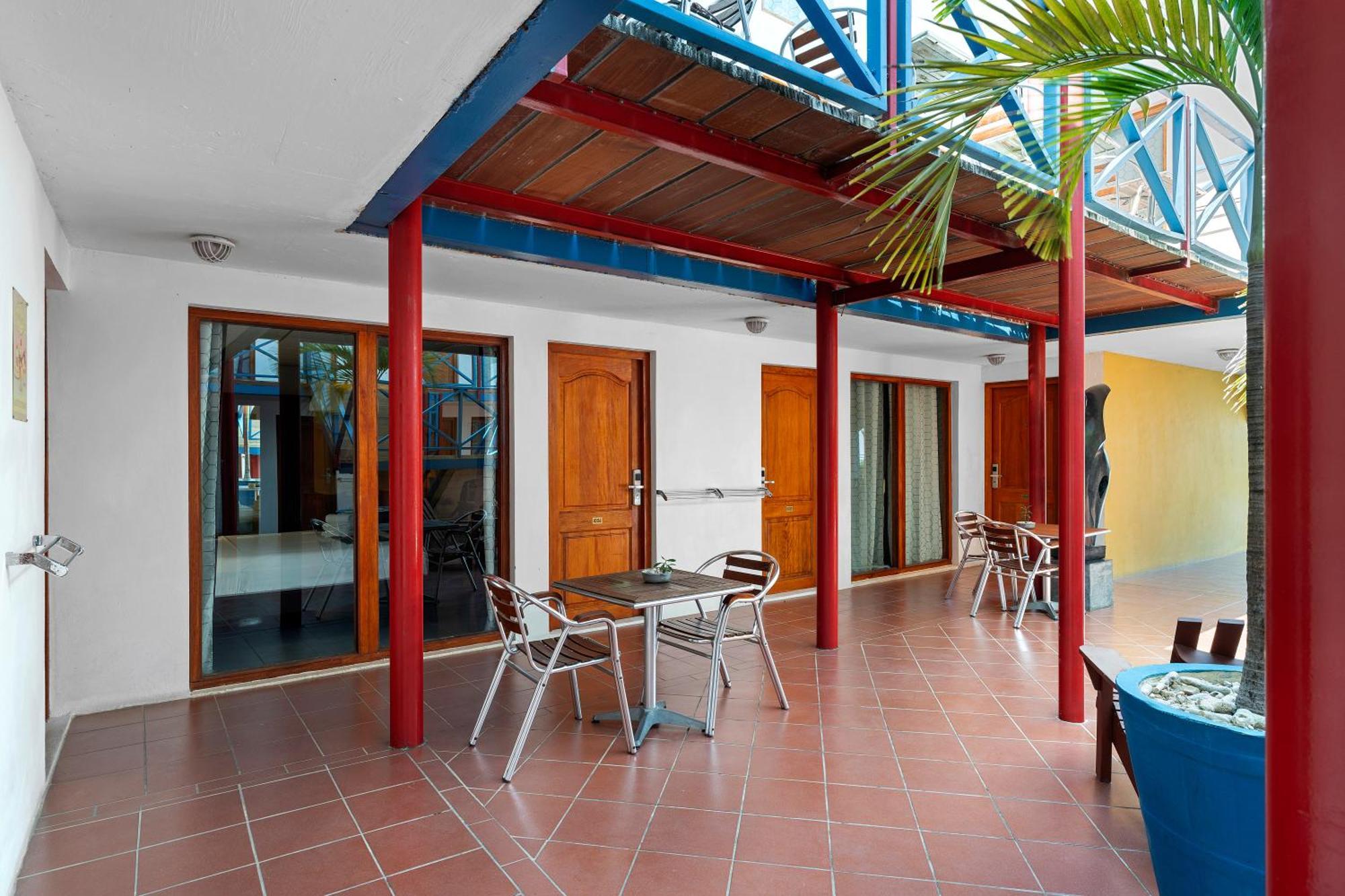 The Ritz Village (Adults Only) Willemstad Zewnętrze zdjęcie